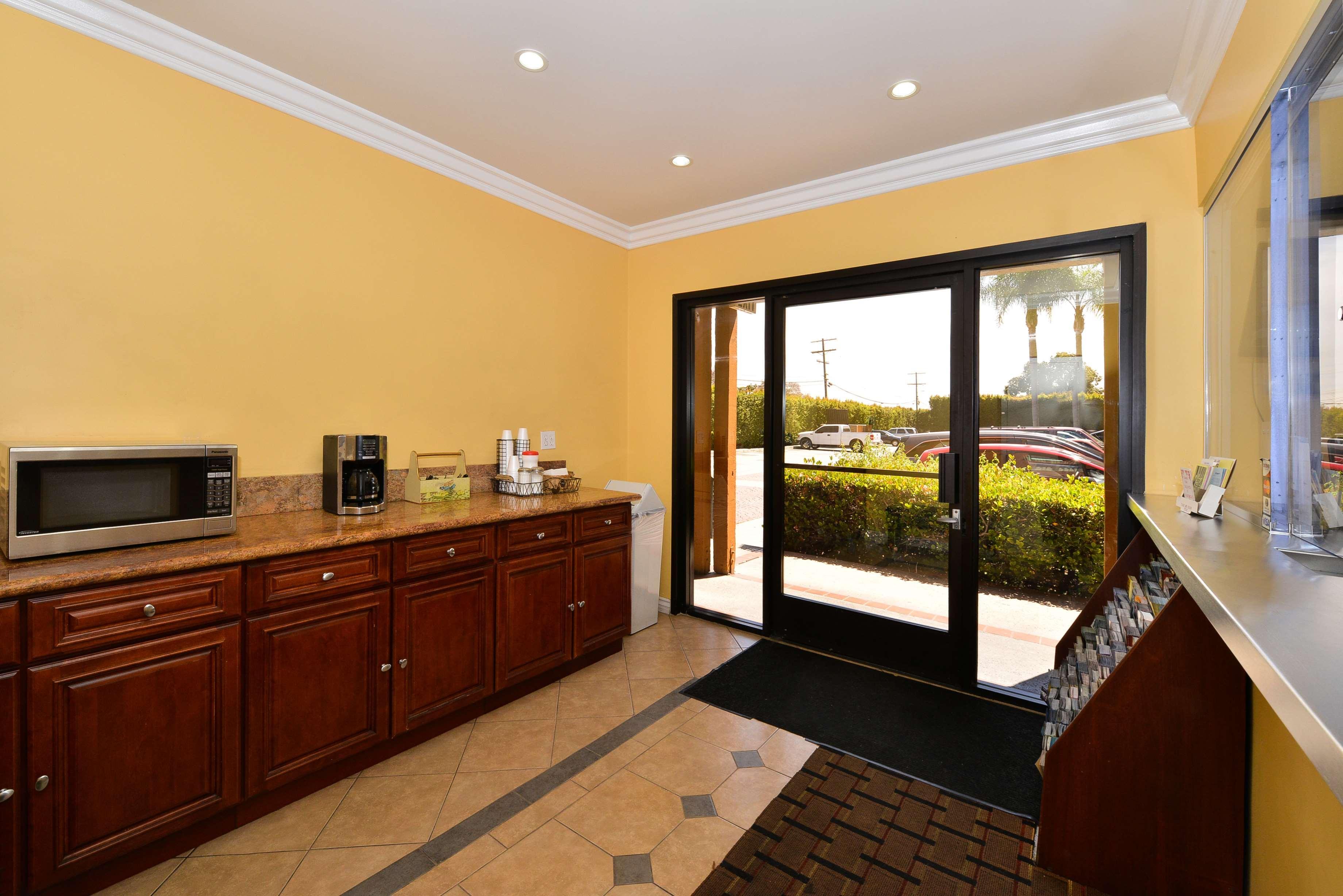 Americas Best Value Inn & Suites Los Angeles Downtown Sw מראה חיצוני תמונה